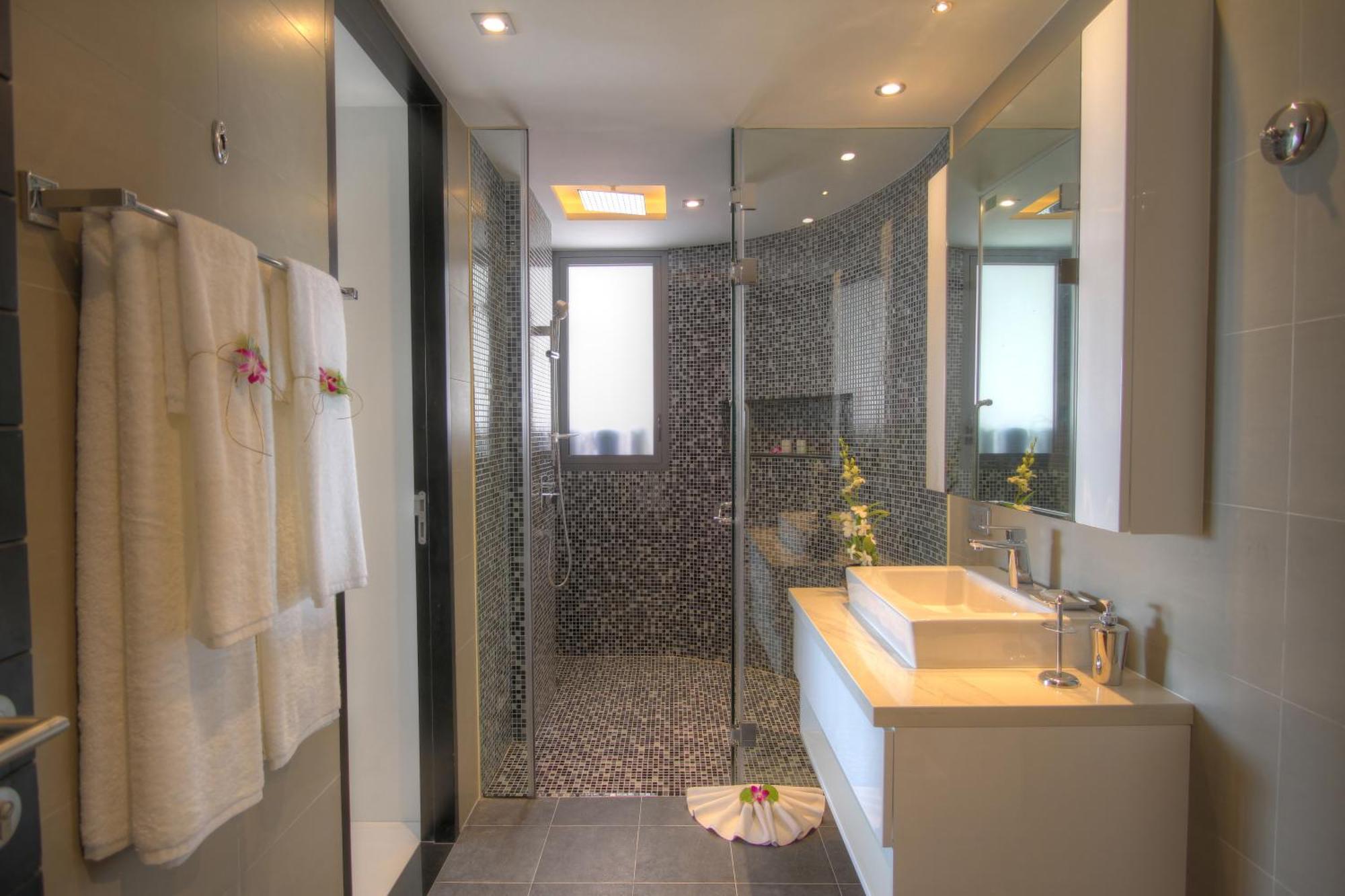 Lets Phuket Twin Sands Resort & Spa Patong Luaran gambar