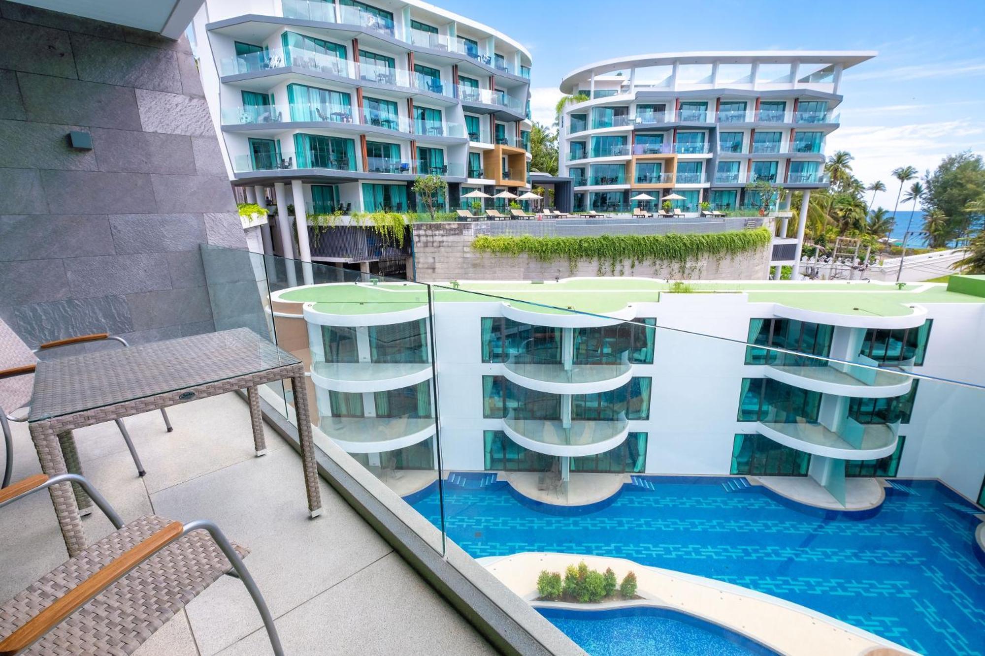 Lets Phuket Twin Sands Resort & Spa Patong Luaran gambar