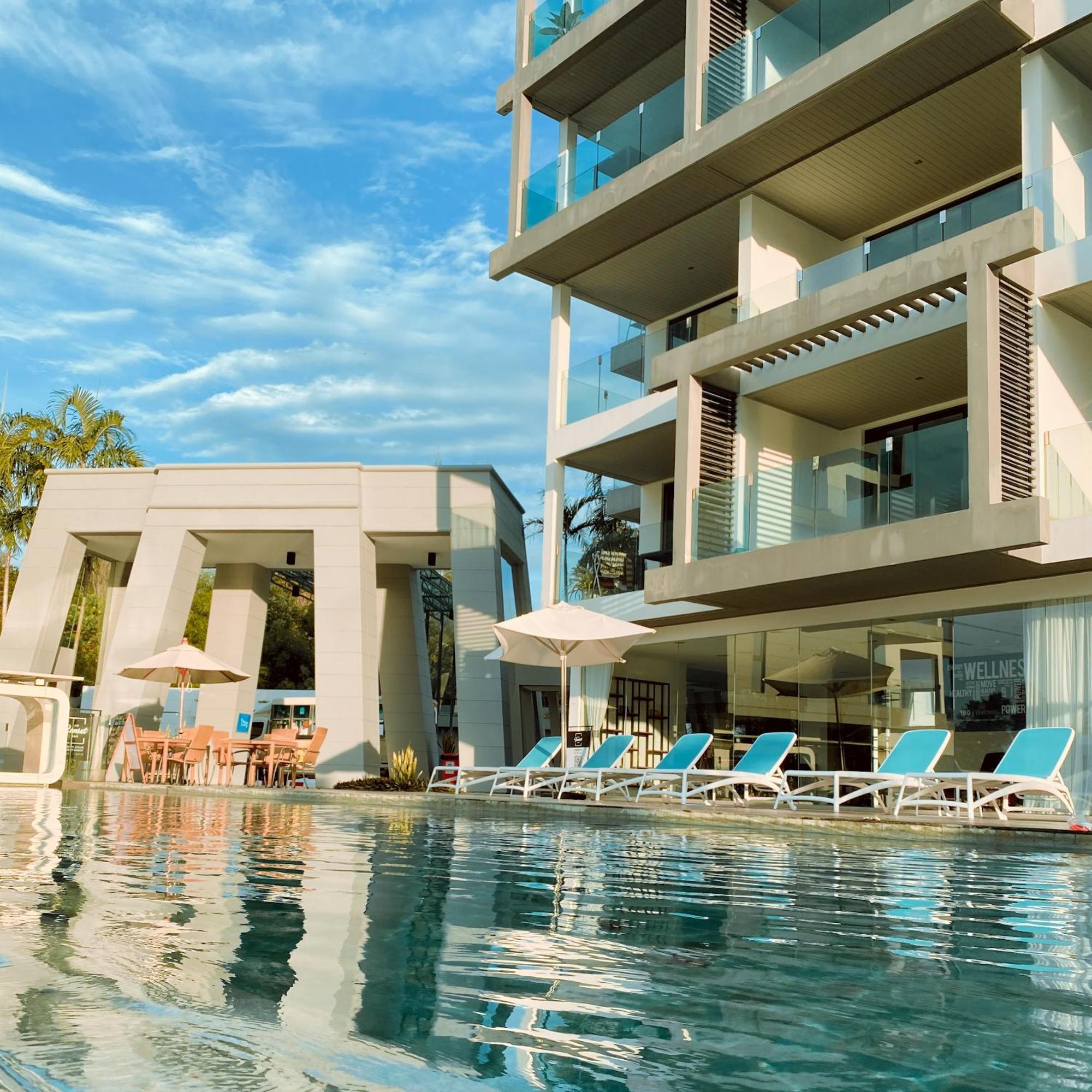 Lets Phuket Twin Sands Resort & Spa Patong Luaran gambar