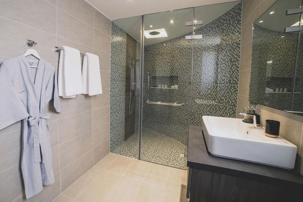 Lets Phuket Twin Sands Resort & Spa Patong Luaran gambar
